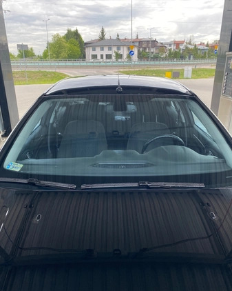 Ford Mondeo cena 15000 przebieg: 360000, rok produkcji 2007 z Starachowice małe 79